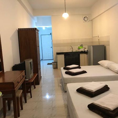 Nusantara Mattwaddien M.S Kota Kinabalu Luaran gambar