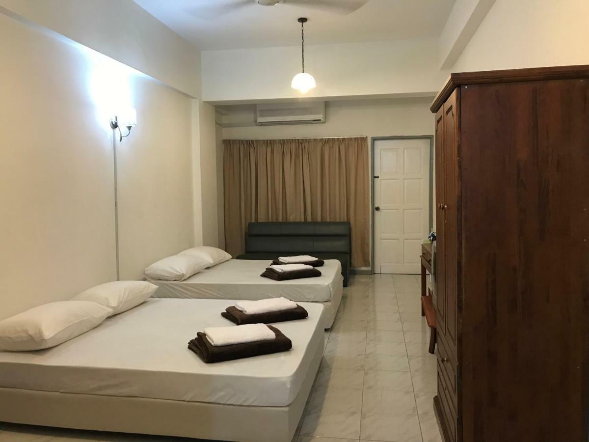 Nusantara Mattwaddien M.S Kota Kinabalu Luaran gambar